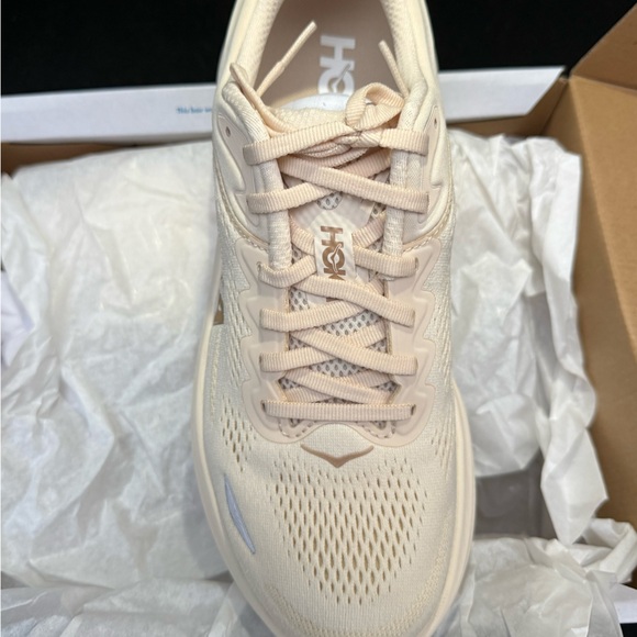 Hoka BONDI 9 size 9 - Picture 3 of 5